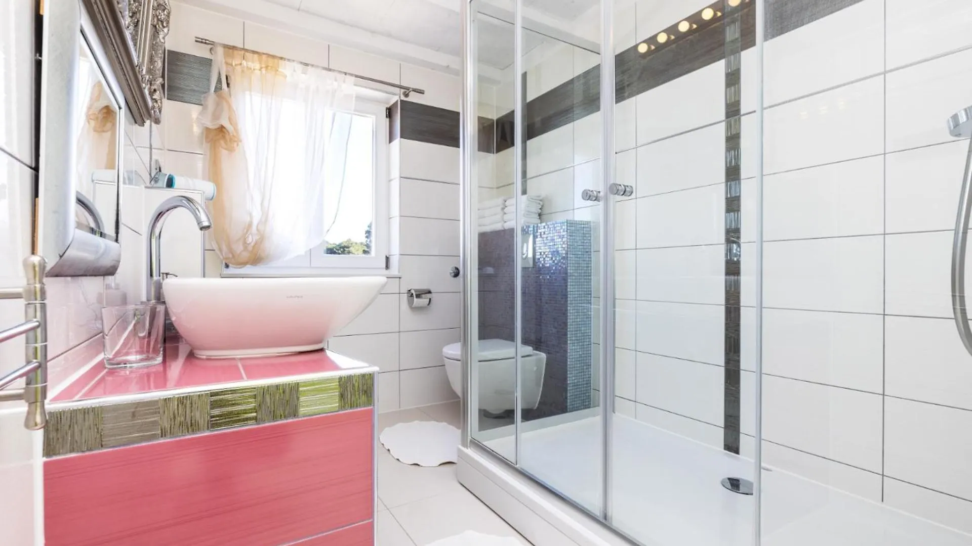 Apartments Montevideo Mali Lošinj