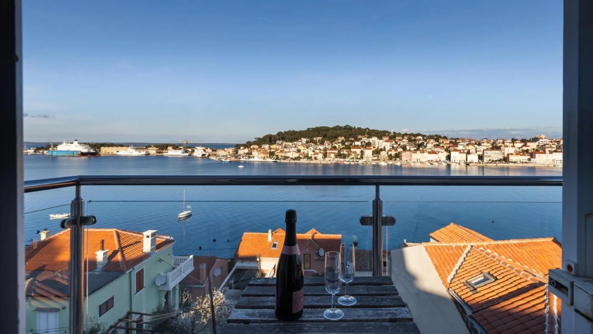 Apartments Montevideo Mali Lošinj